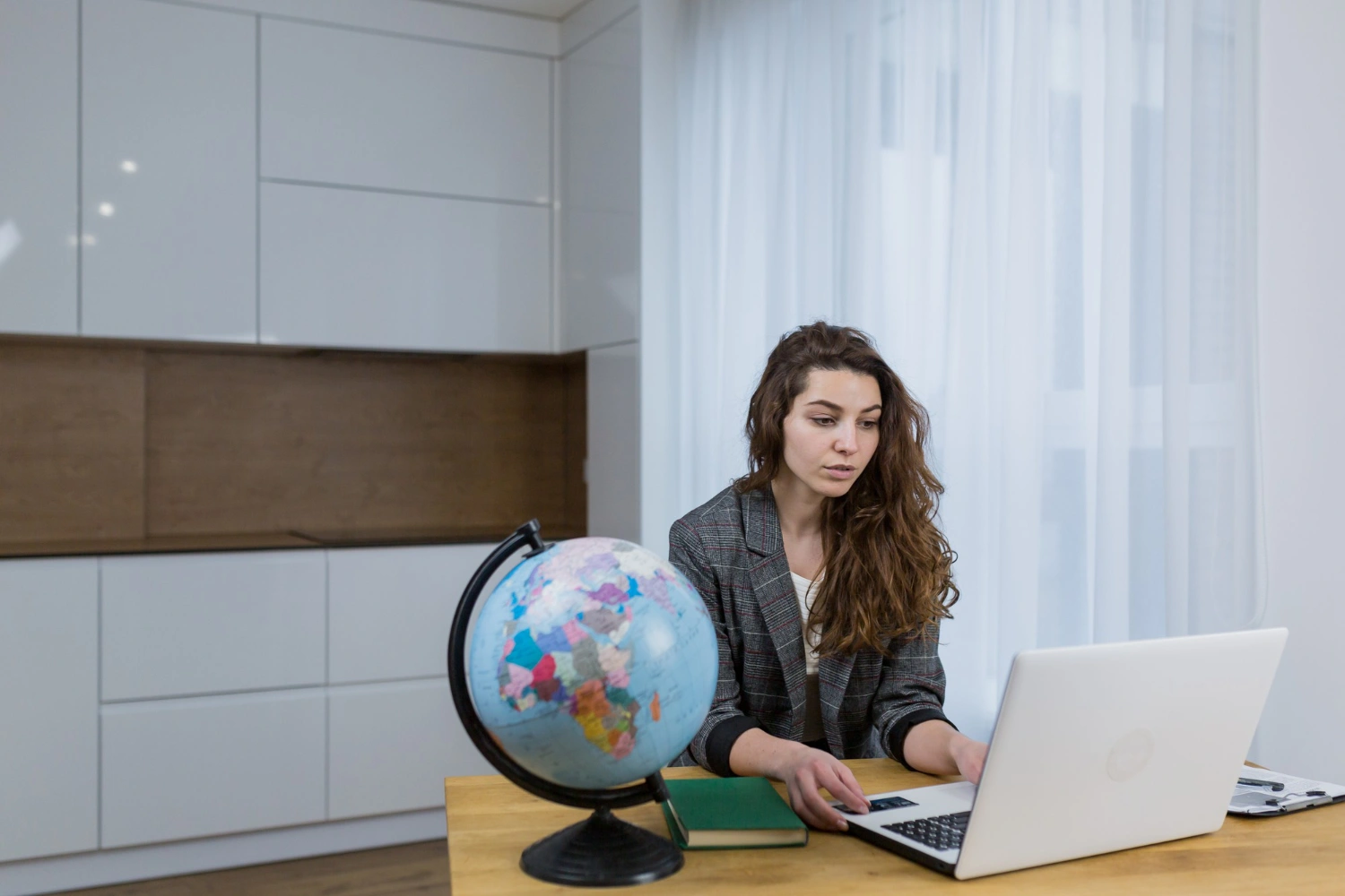 Immigrate To Canada with a Remote Job