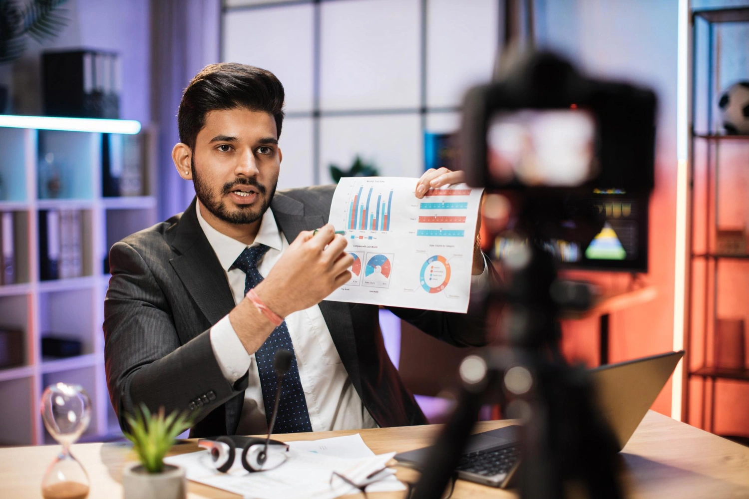 Which country pays the highest for digital marketing
